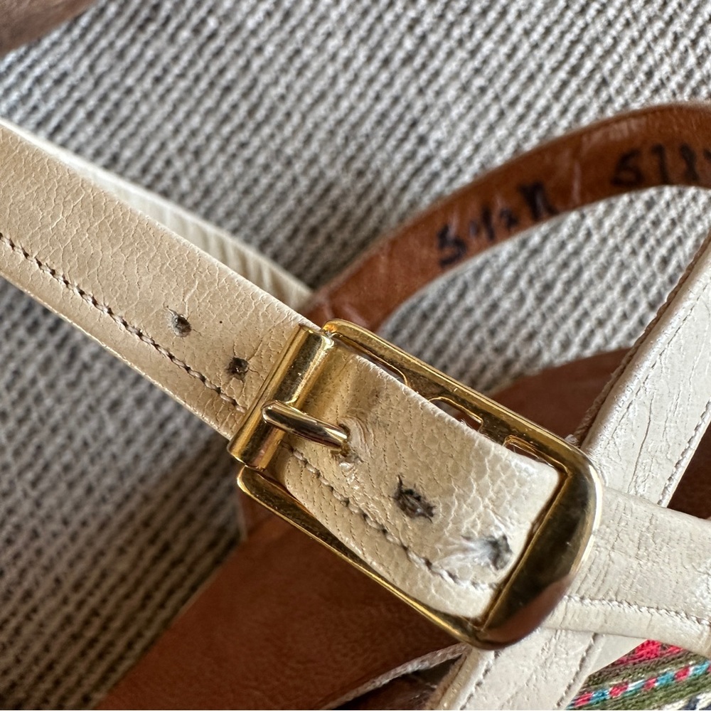 Vintage La Belle Originals Patterned Wedge Sandals - Picture 4 of 9
